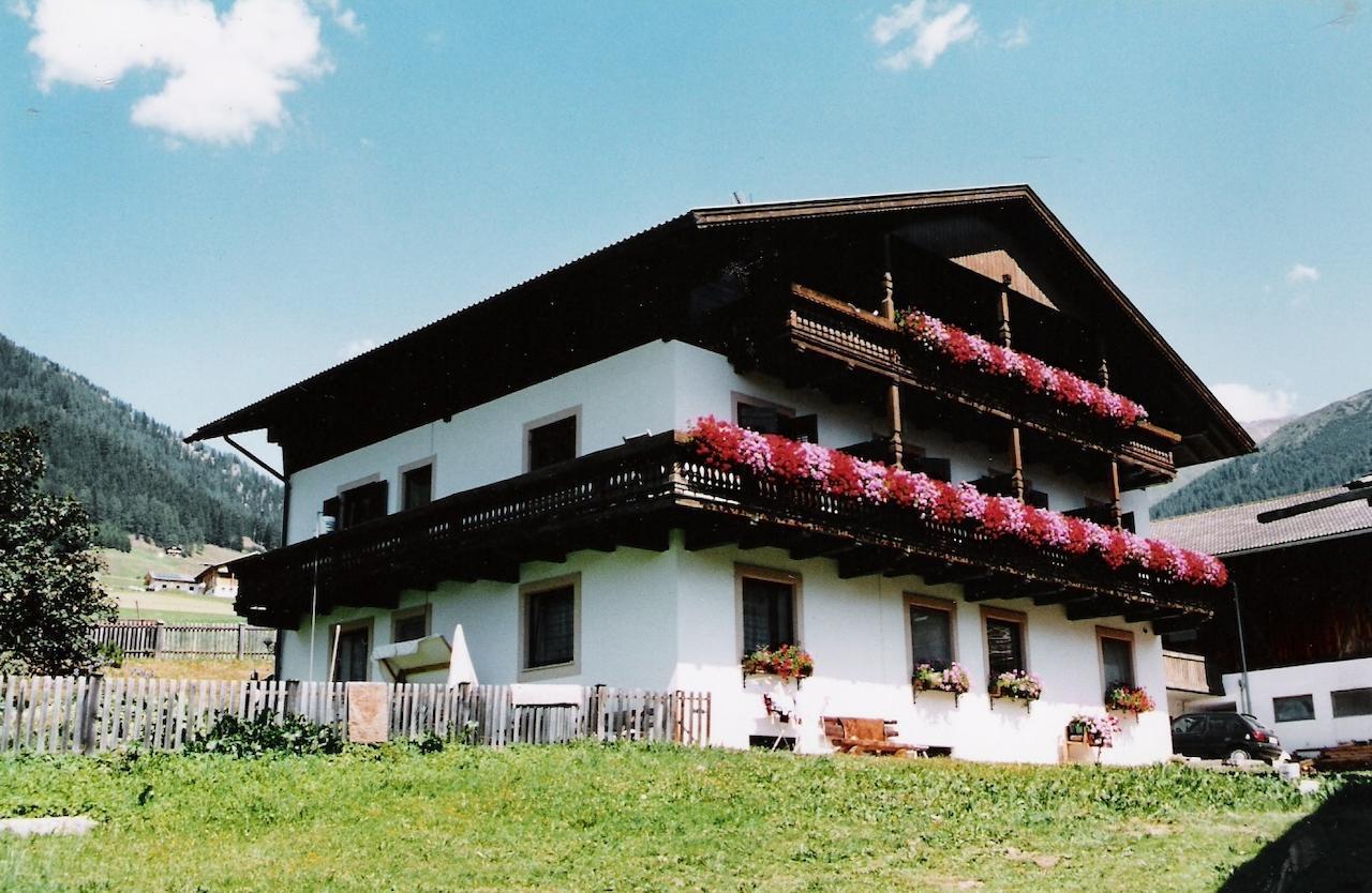 Pension Rainhof Santa Maddalena in Casies Exterior photo